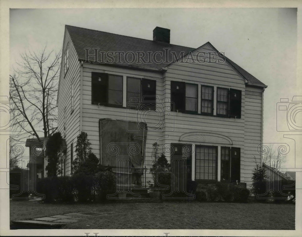 1947, House damage by bombing at Edgepark Rd. Heights - Historic Images