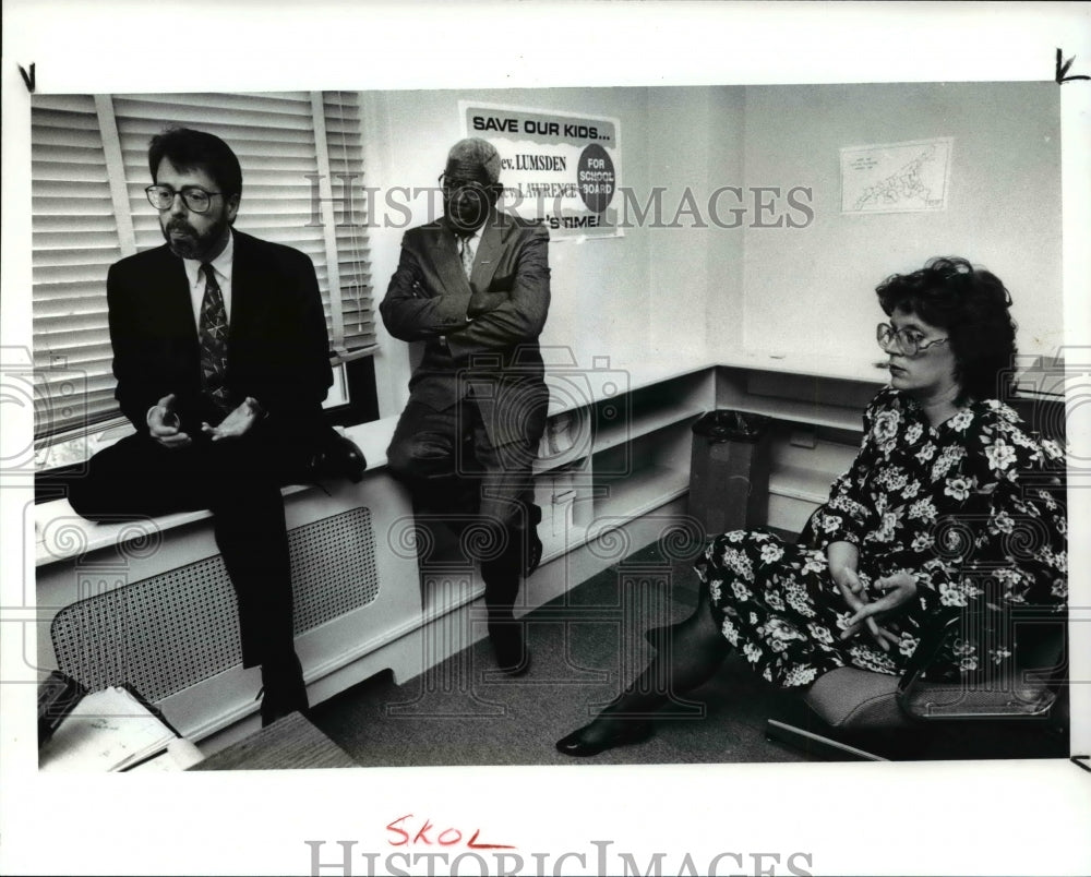 1991 Press Photo Reverend James Lumsden, Reverend Leon Lawrence, Susan Leonard - Historic Images