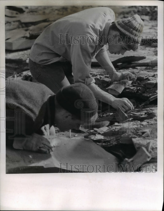 1965 Press Photo Kurt Reich and Hank Peovest of Cleveland Museum - Historic Images