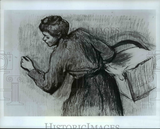 1981 Press Photo Laundress Carrying Linen by Edgar Degas - cva59201-Historic Images