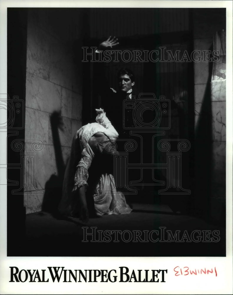 Press Photo The Royal Winnipeg Ballet presents Dracula - Historic Images