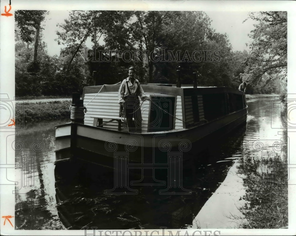 1979 Press Photo The boat in the canal - Historic Images