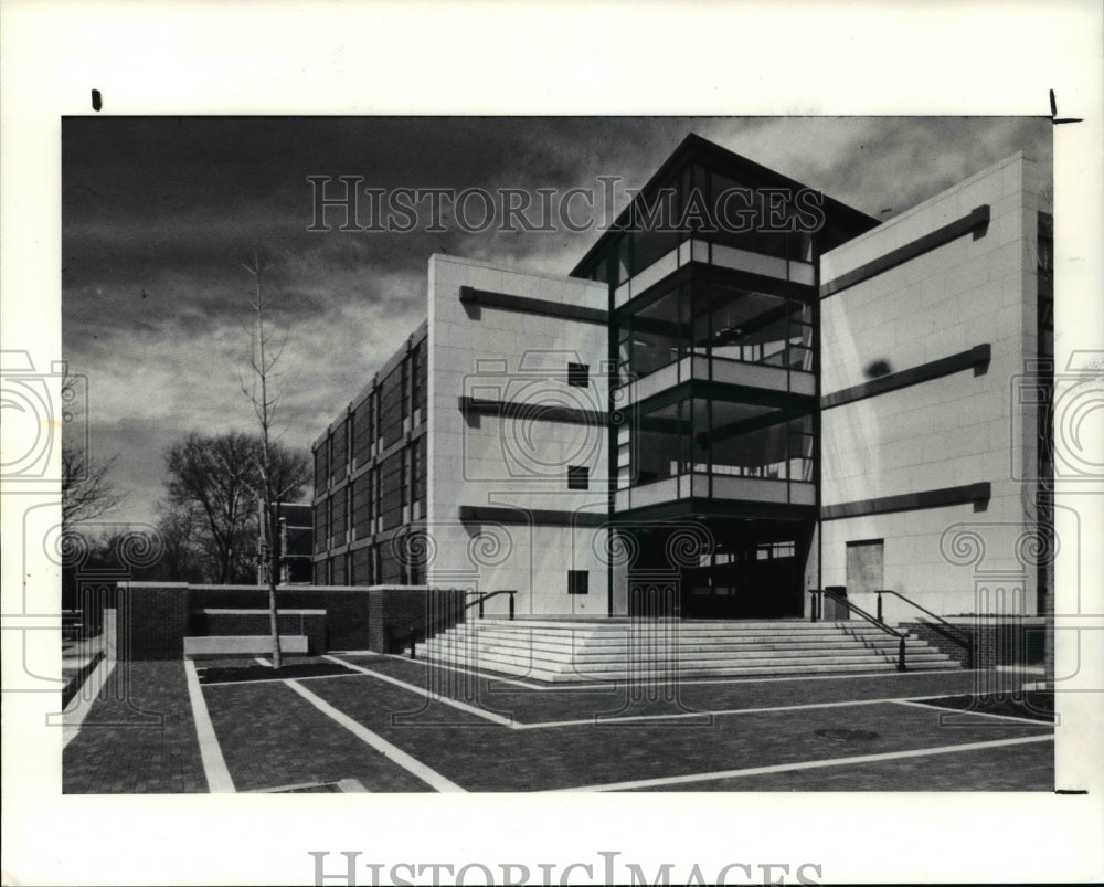 1991 Press Photo Case Western Reserve Univ, Mandel School of Applied Soc. Sc.-Historic Images