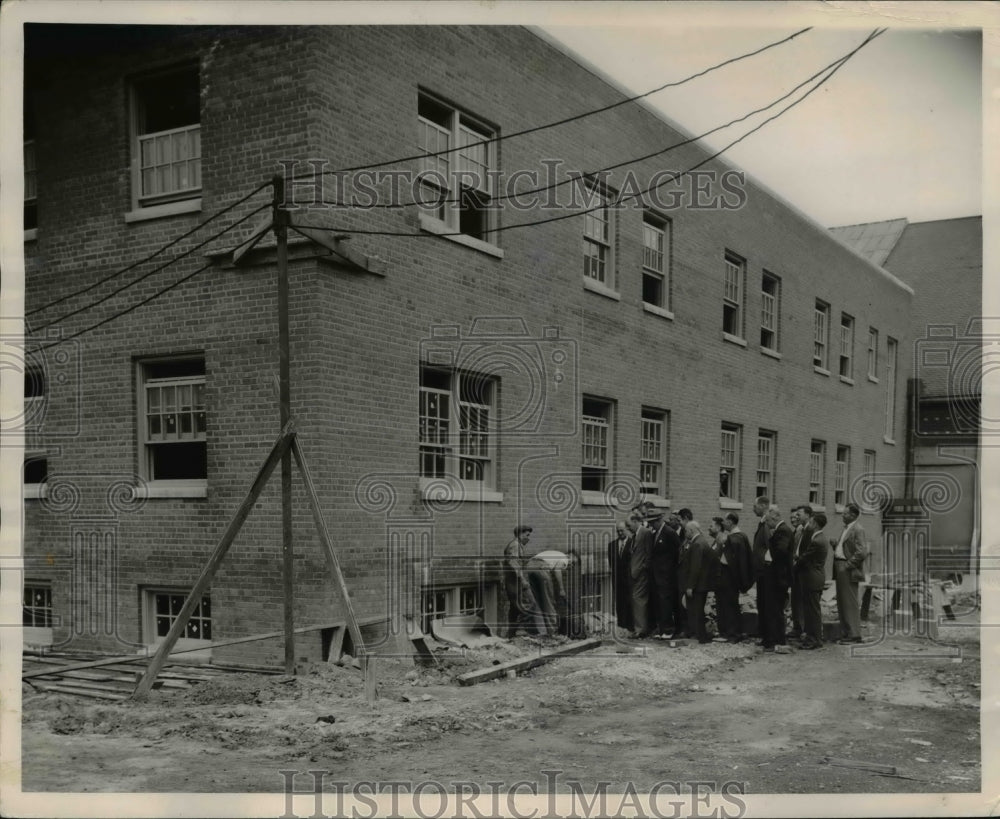 1947 Press Photo Western Reserve University-Historic Images