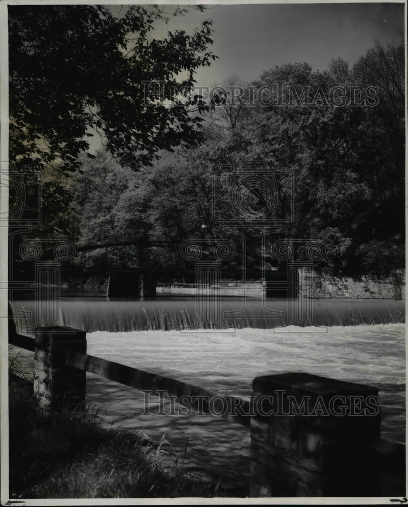 1947 Press Photo Beauty in the Western Reserve - Historic Images