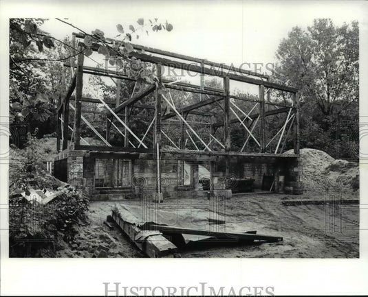1989 Press Photo Tom Hutter House-Historic Images