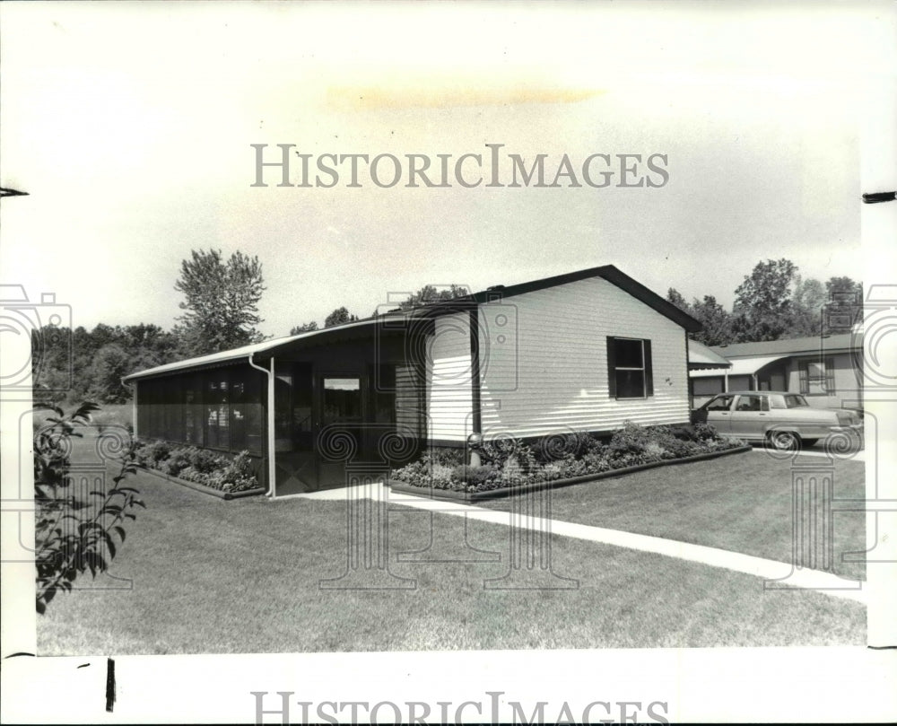 1987 Press Photo Interiors &amp; Exteriors Mobile Homes in Columbia Park-Historic Images