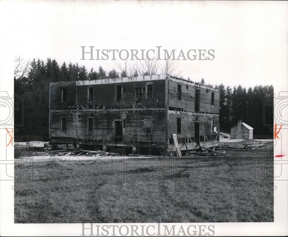 1969 Press Photo J. Hale Homestead Home at Western Reserve Village - Historic Images