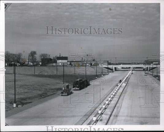 1960 Press Photo Northwad from St. Clair Highways Innerbelt Freeway I-90 - Historic Images