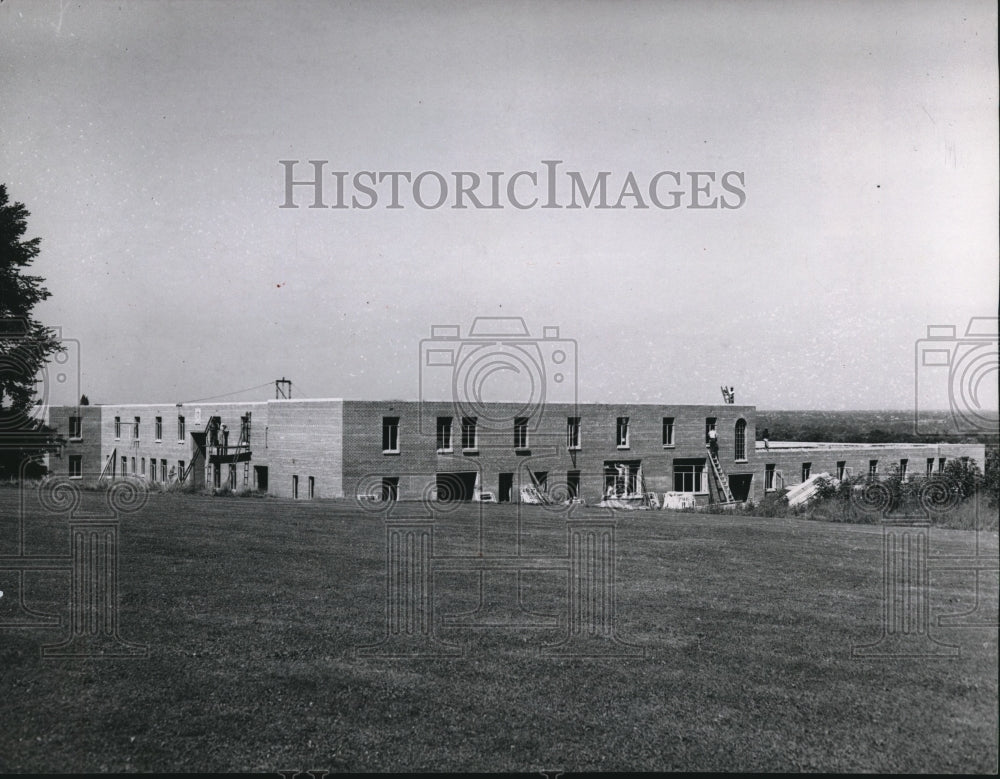 1953 Press Photo Residence Hall of the new Marycrest on Brookside.-Historic Images