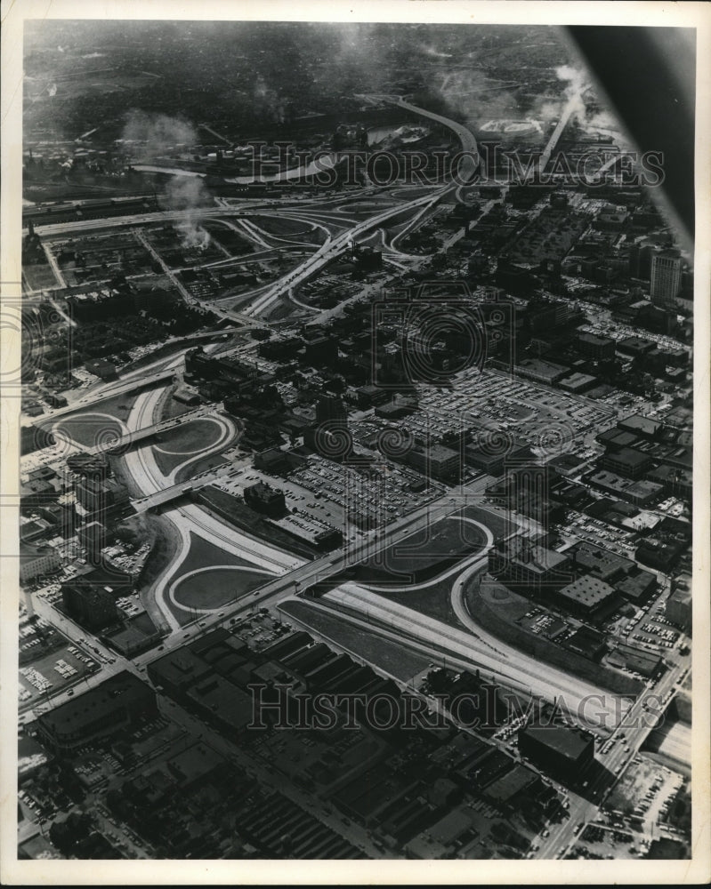 1963 Aerial view of Multigraph Corporation, Cleveland Sales Office - Historic Images