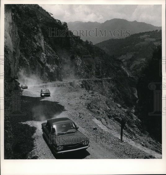 1963 Press Photo The Inter American Highway in El Tapon-Historic Images