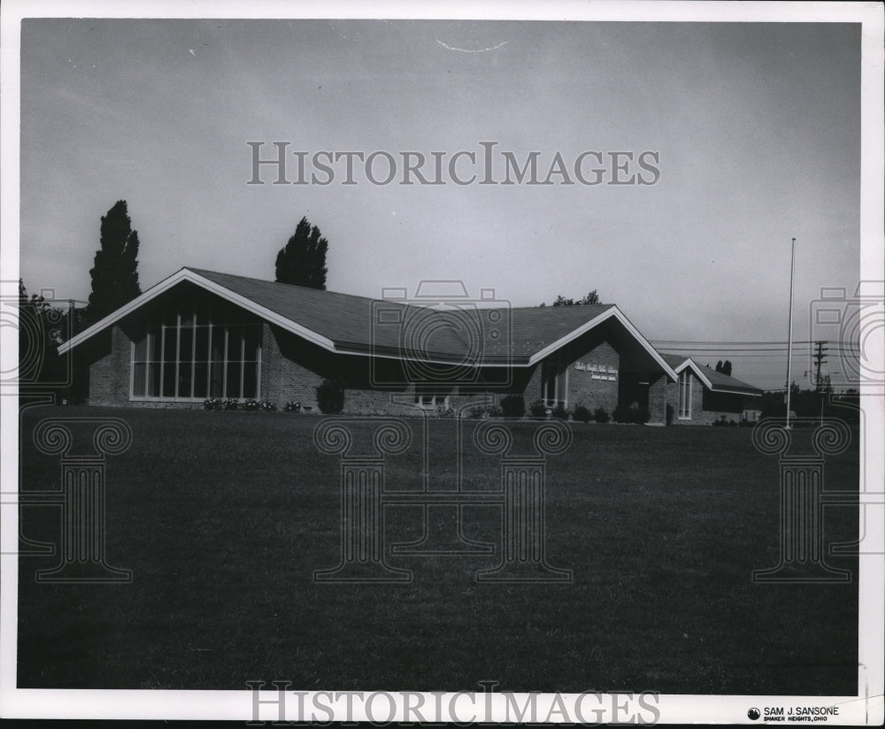 1961 Press Photo Public library in Shaker Heights- Historic Images