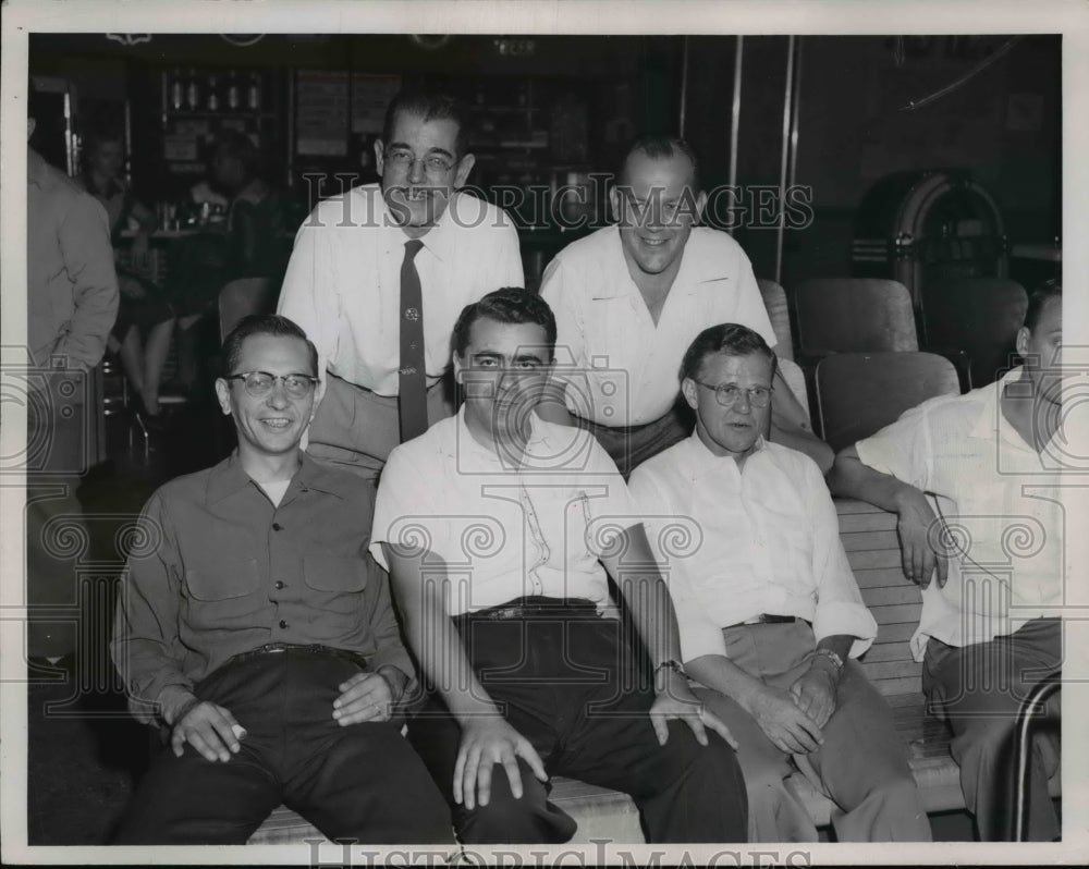 1954, News Employees Char Walczal,Bob Ludwig, Ray Cifranic. - Historic Images