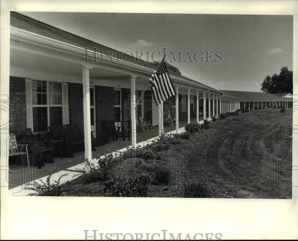 1987, Units at Forest Villas retirement Community Home. - cva65305 - Historic Images