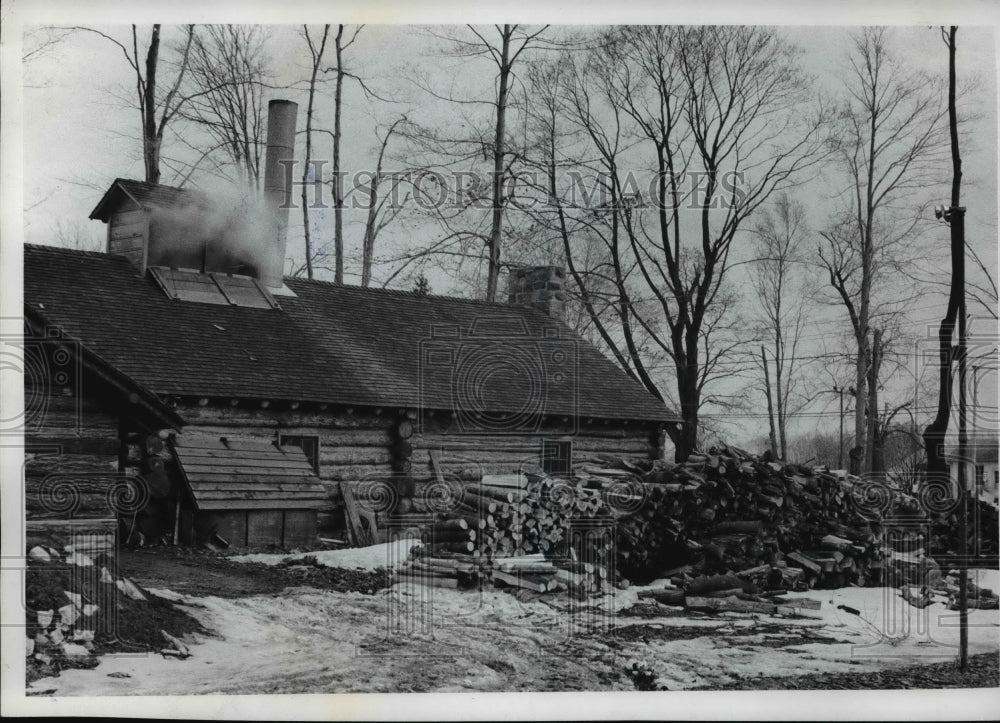 1971 Press Photo Maple Sugar Industry - cva65344 - Historic Images