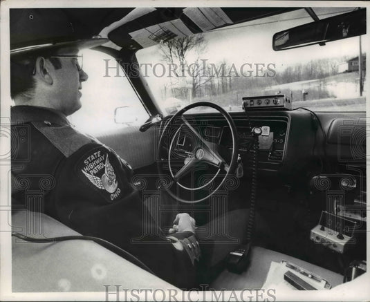 1974 Press Photo Bernard J Lodrick Police Highway Patrol - cva65448 - Historic Images
