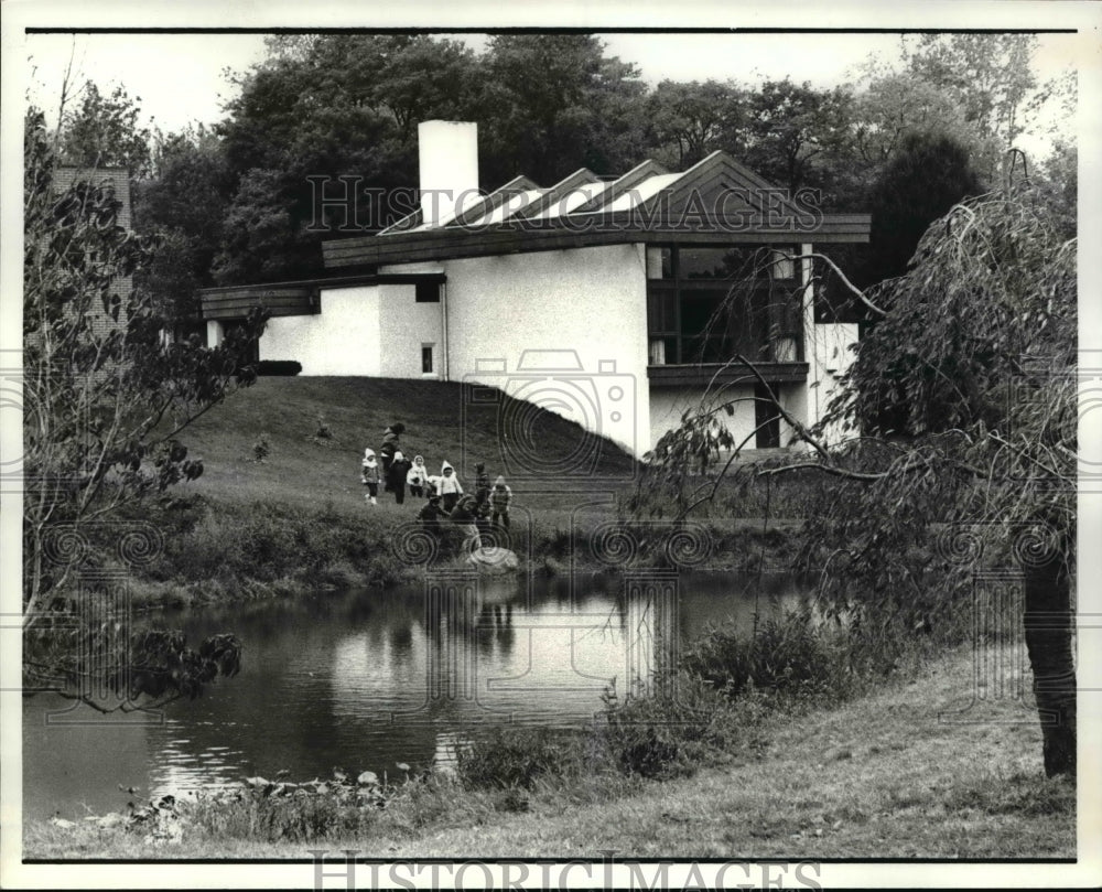 1981, The children at the Holden Arboretum pond - cva65452 - Historic Images