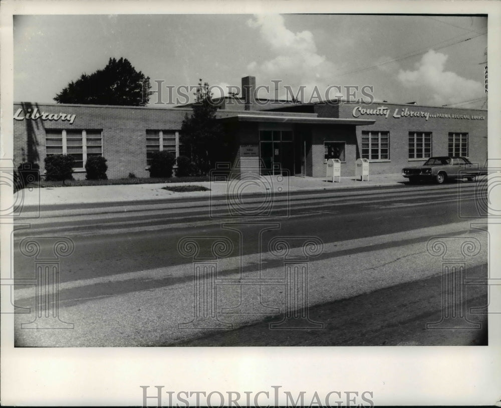 1972 Press Photo The Parma Regional Library - cva65488 - Historic Images