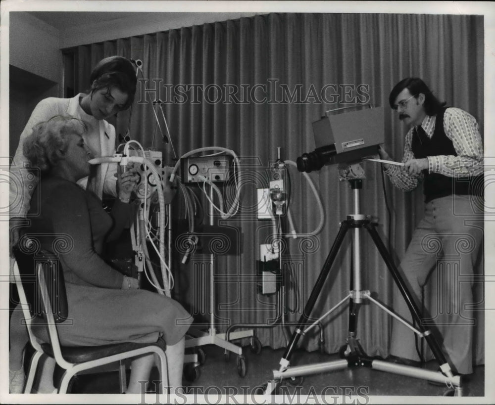 1971 Cameraman Stanley Walsh as they shoot for the medical equipment-Historic Images