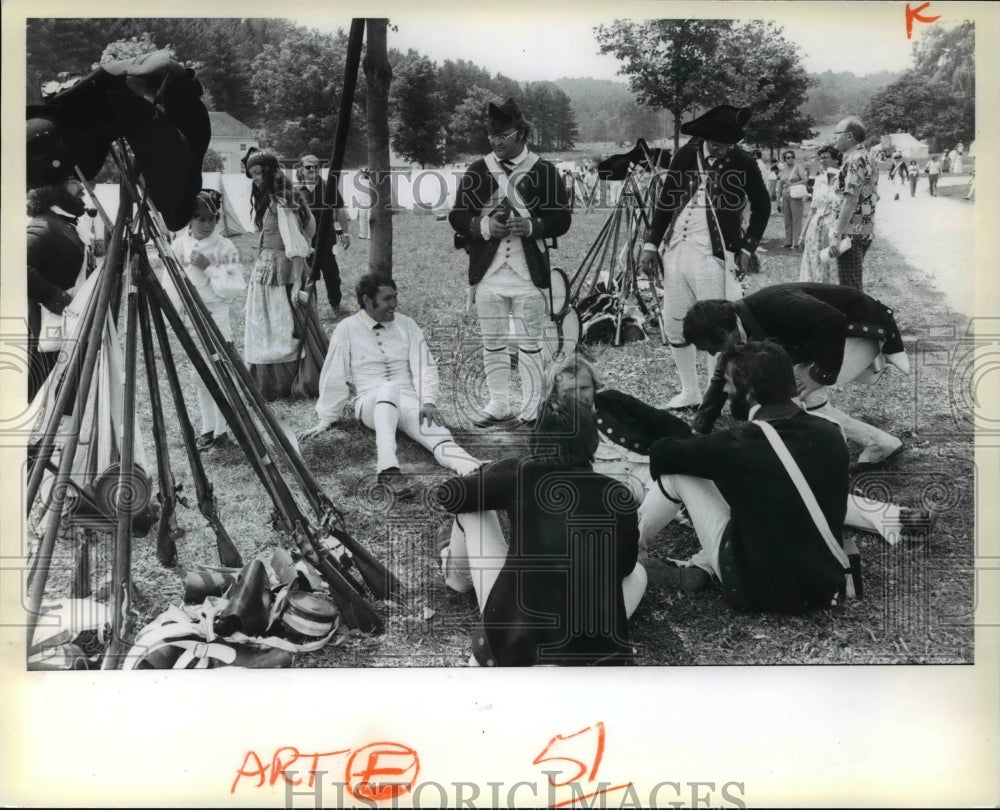 1977 Press Photo Muskets Stacked Participants at Hale Farm - cva65636 - Historic Images