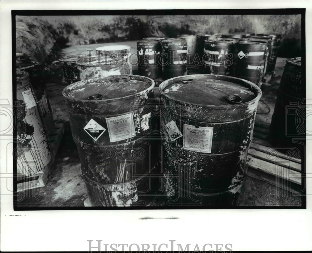 1989 Press Photo Empty tanks sit in a work area - cva65738 - Historic Images