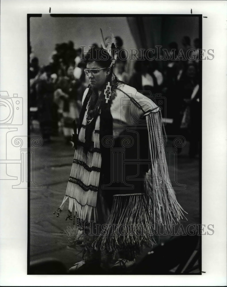 1991 Press Photo Nancy Dumas in traditional POW WOW at Michael Zone Recreation - Historic Images