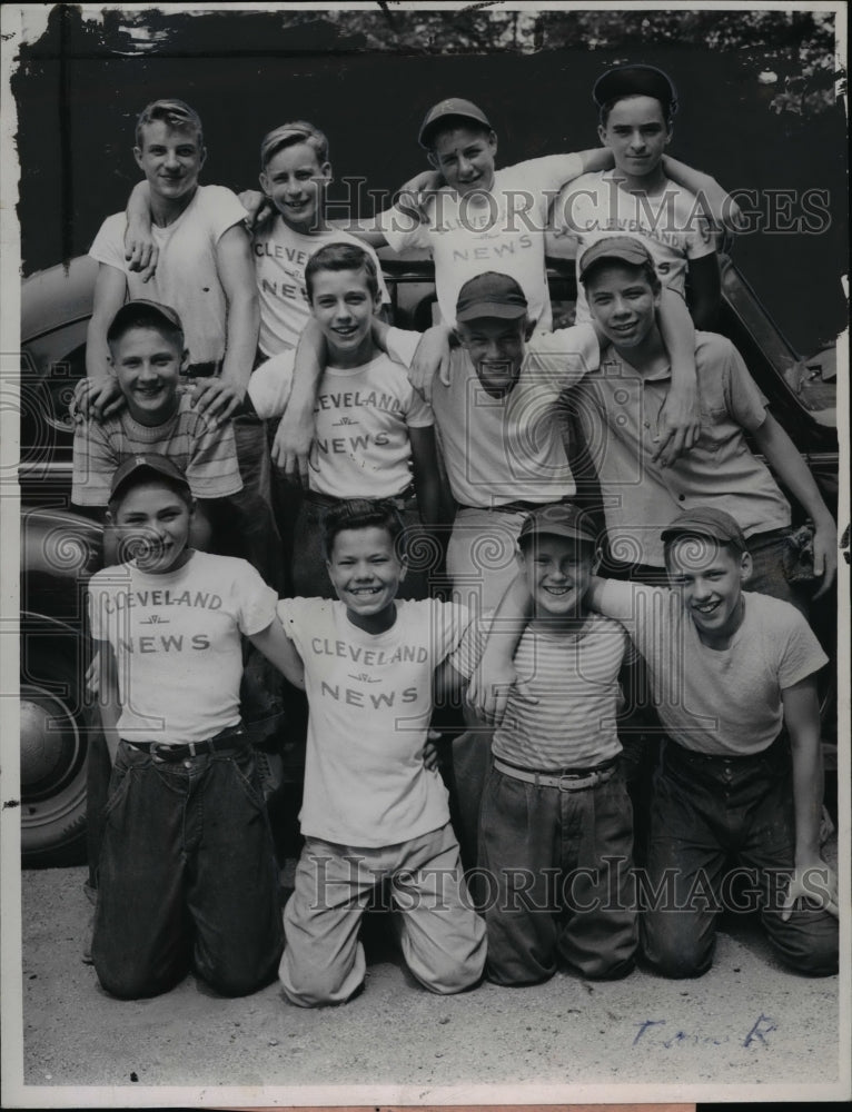 1947 Press Photo Brooklyn-Parma team, champs of News Home Delivery Carriers - Historic Images