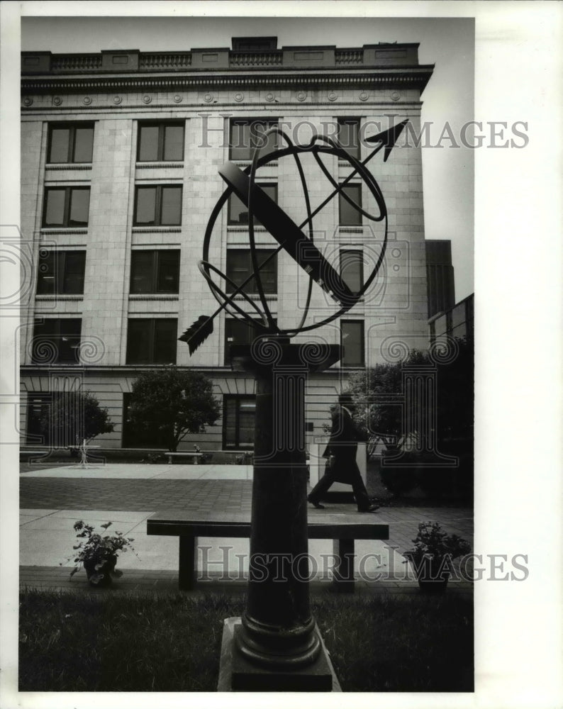 1989 Press Photo The garden of the Library annex, the site of renovation plans - Historic Images