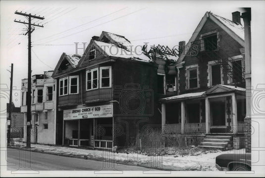 1972 The Abandoned  and Burned out House-Historic Images