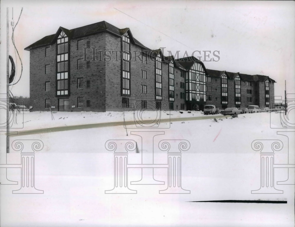 1966 Press Photo Emerick Manor at Dalebridge Rd, Warrensville Hts - cva66435 - Historic Images