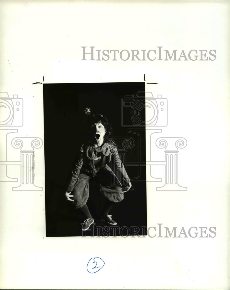 1983 Press Photo Debbie Ann Rennie, mime competition winner in Czechoslovakia - Historic Images