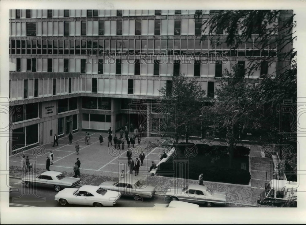 1967 The Harvard University - Historic Images