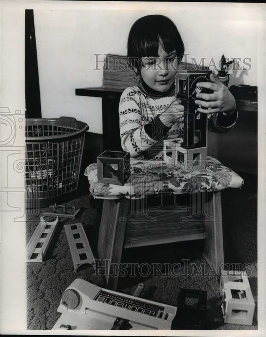 1972 Press Photo Child at Head Start - Historic Images