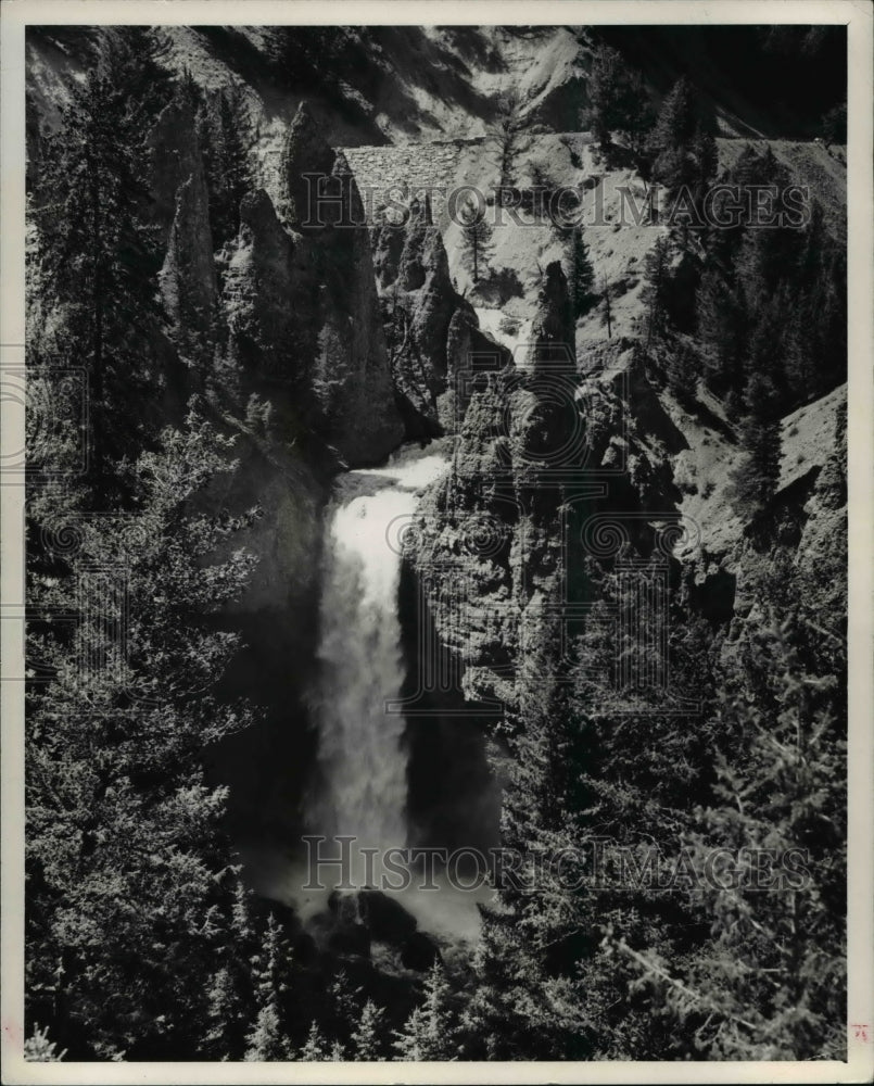 1973 Press Photo The Tower Falls in Yellowstone National Park - Historic Images