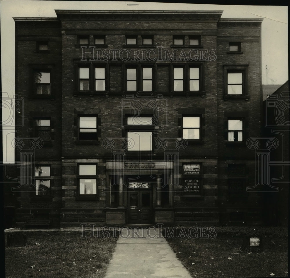 1923, Esmond Apartment House - Historic Images