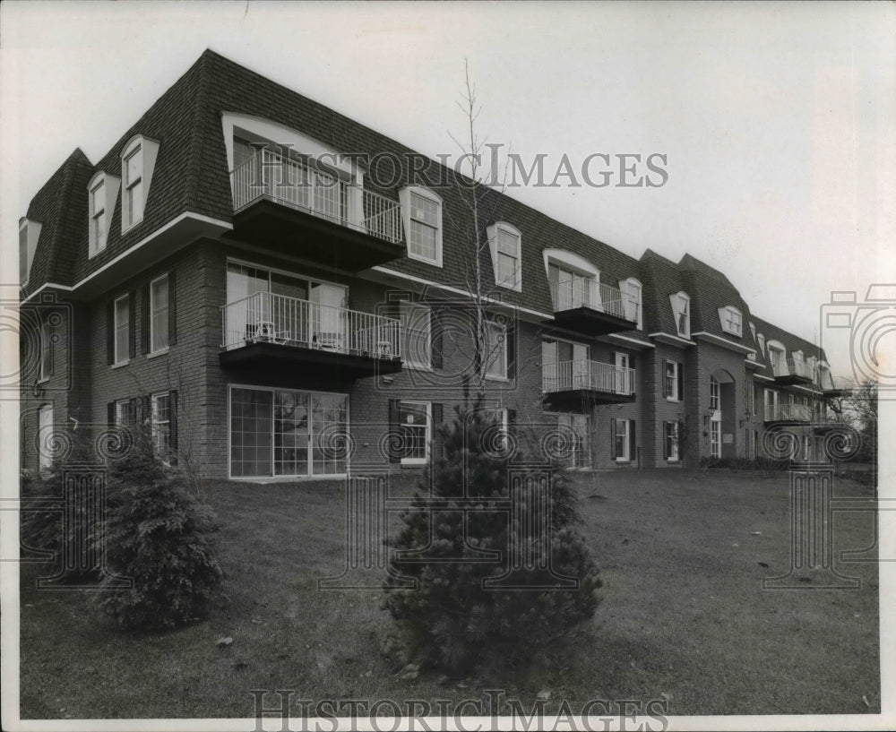 1971 Press Photo La Belle Fountaine Apartments - Historic Images