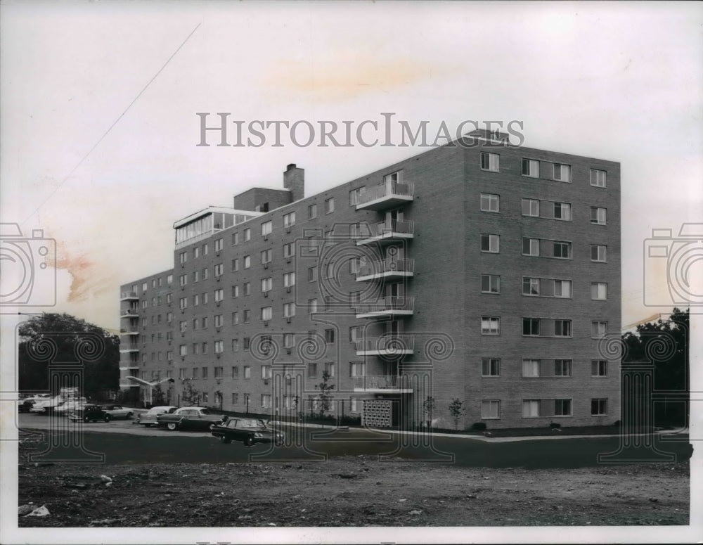 1963, Lakewood Cliffs on Detroit Road at Riverside Drive - Historic Images