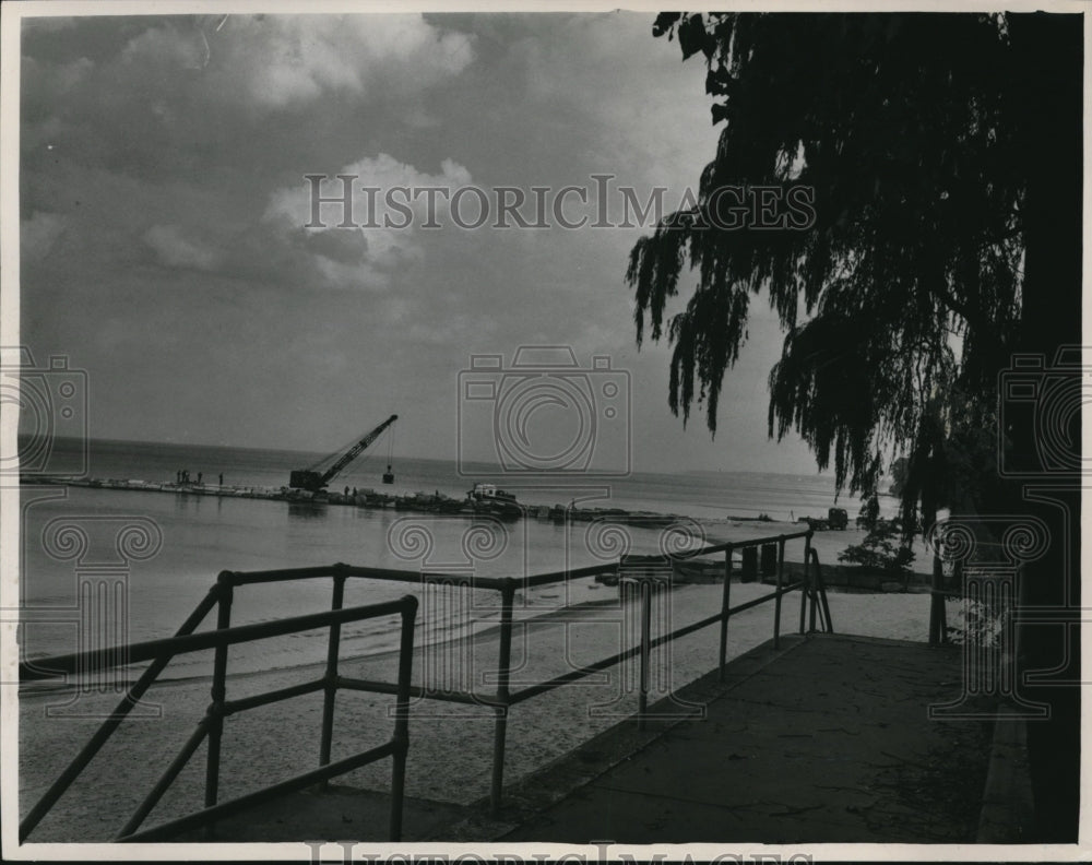 1949 Press Photo Pier Extension at Bay Village Park Bound - Historic Images