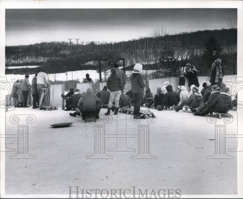 1970 Press Photo Ice skates at Punderson Lake State Park - Historic Images
