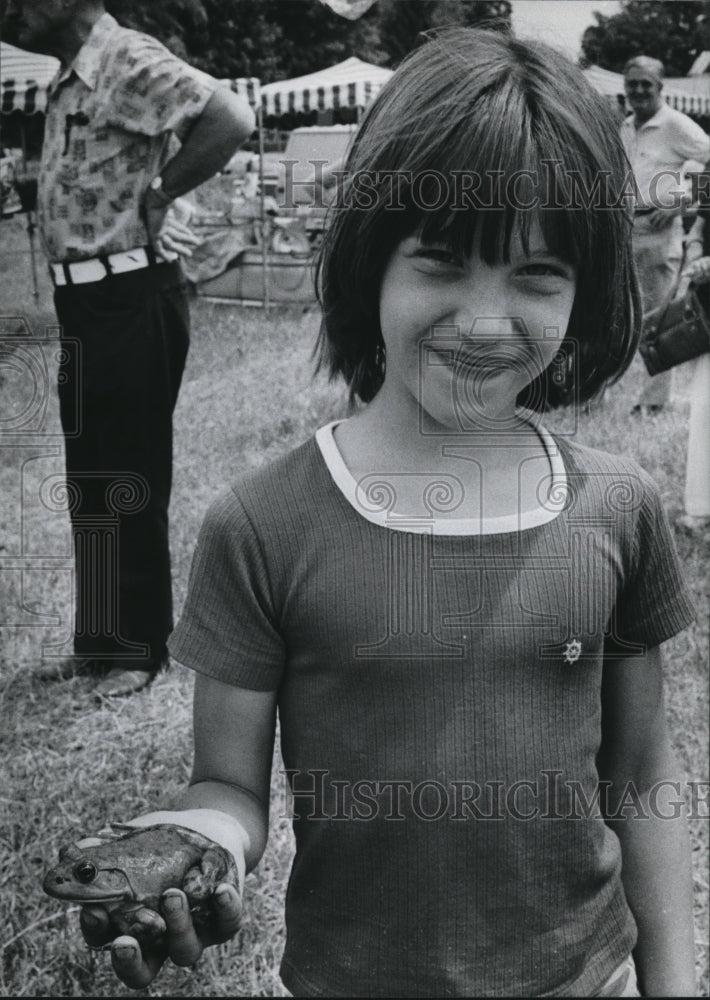 1977 Ellen Kluchor at 4th of July celebration in Auburn Twp - Historic Images