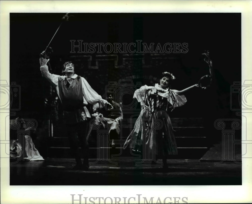 1985 Press Photo The Yeomen of the Guardof the Ohio Lught Opera Co. - cva70995 - Historic Images