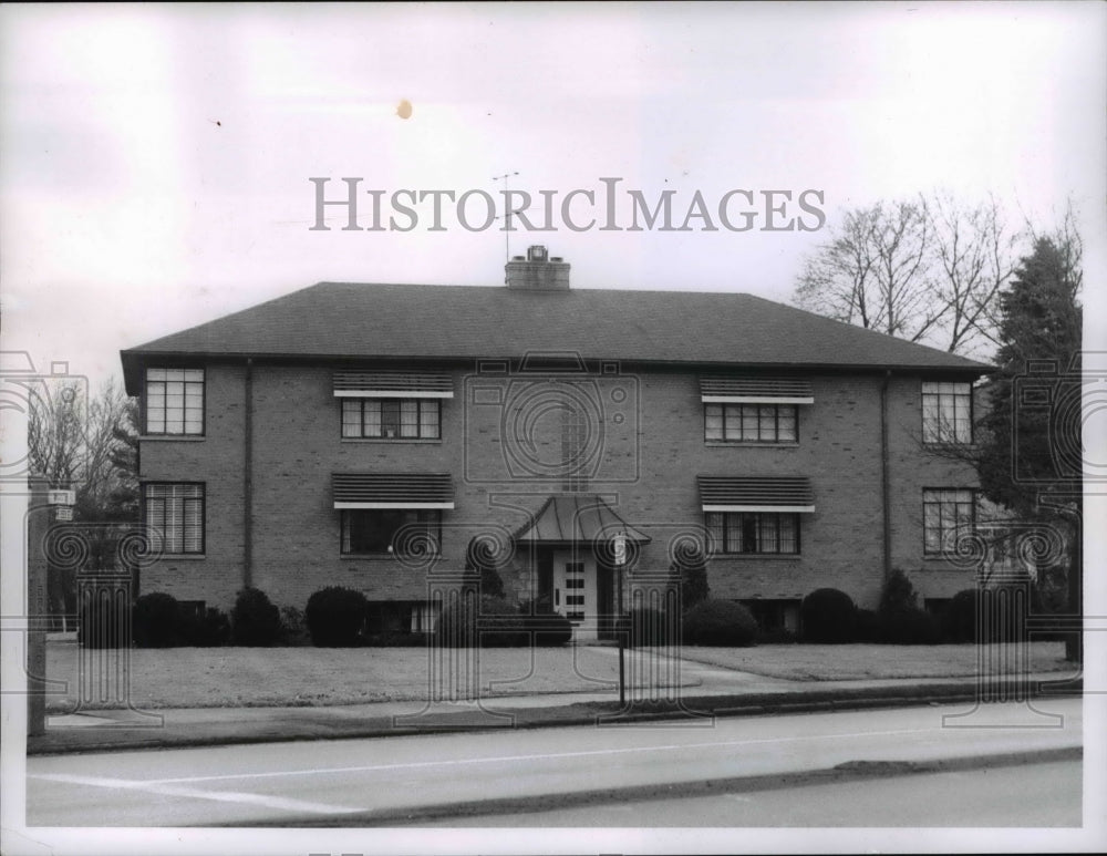 1962 Press Photo Apartment in Lorain Road, Fairview Park - Historic Images