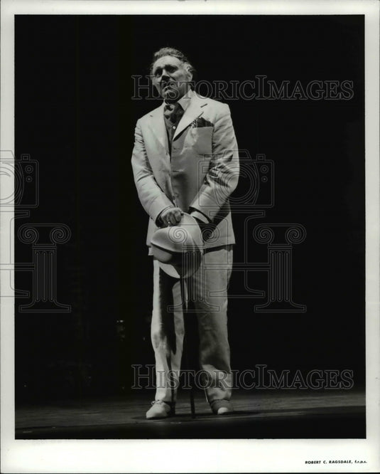 1985 Press Photo Kenneth Riegel, tenor from the Canadian opera Company- Historic Images