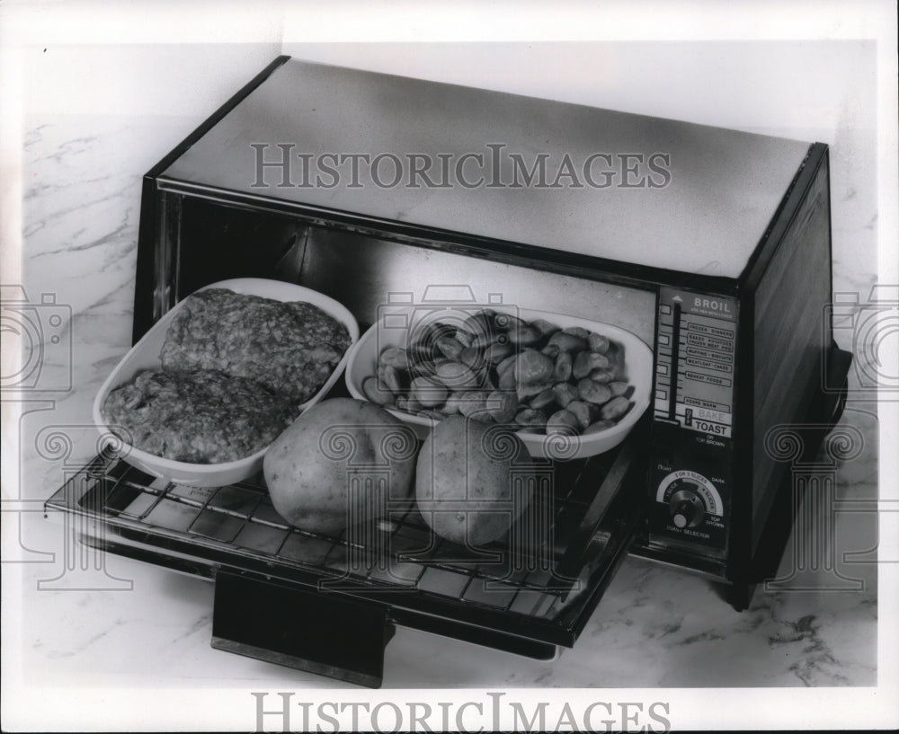 1980 Press Photo The oven toaster - Historic Images