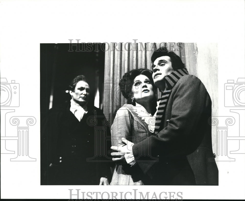 1985 Press Photo Cleveland Opera production of Tosca during the dress rehearsal - Historic Images