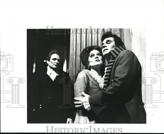 1985 Press Photo Cleveland Opera production of Tosca during the dress rehearsal - Historic Images