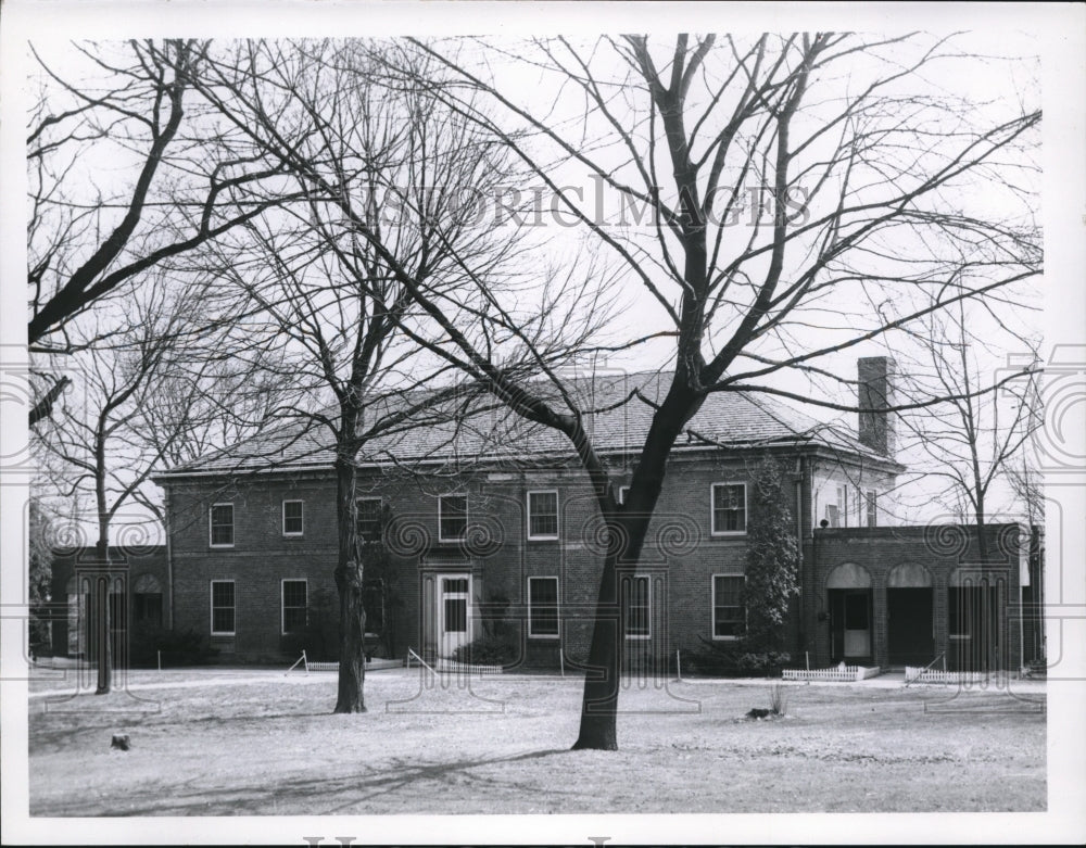 Undated Press Photo Hudson Boys Farm Main Lobby - Historic Images