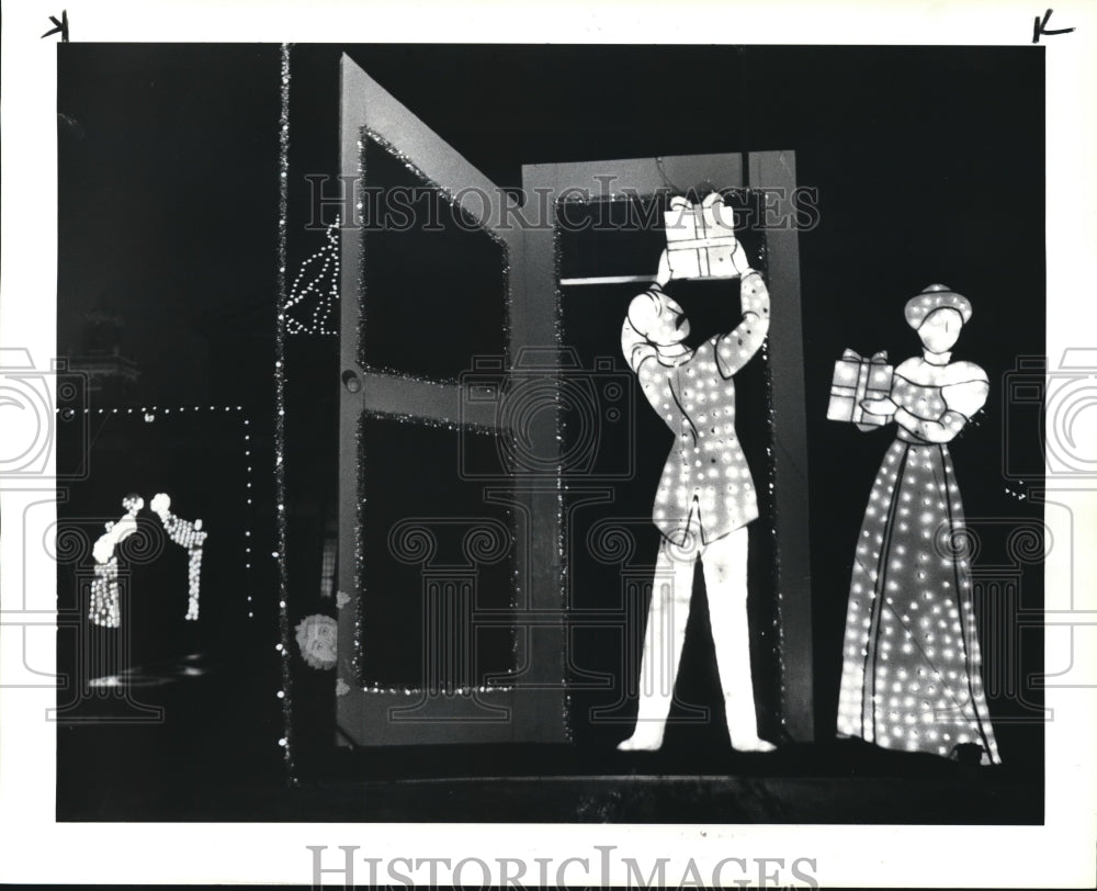 1984 Press Photo One of the many Yule lighting displays at Nela Park - Historic Images