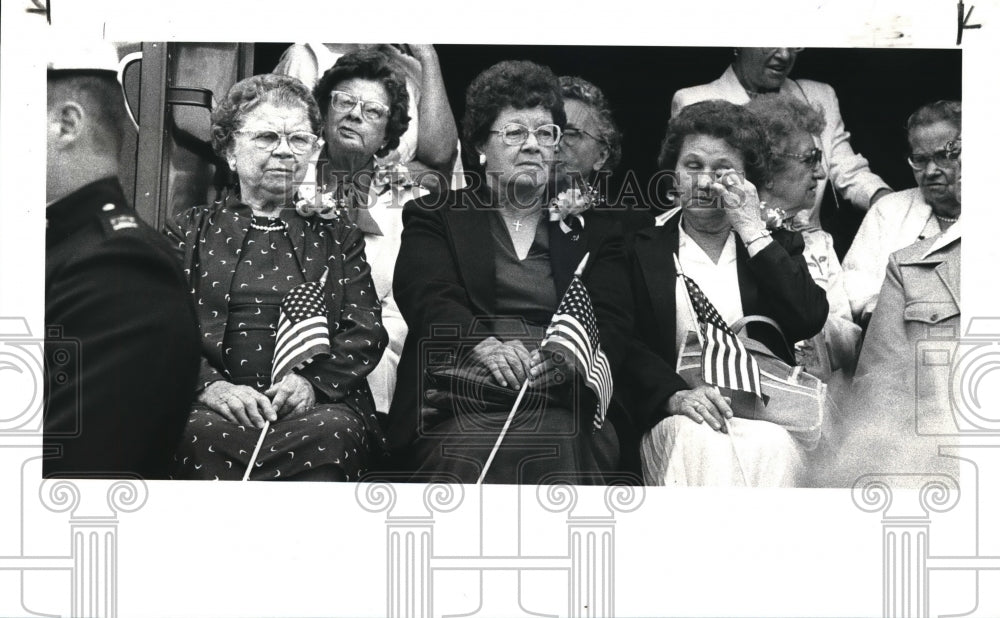 1985 Press Photo Gold Star Mothers during Memorial Day Service. - Historic Images